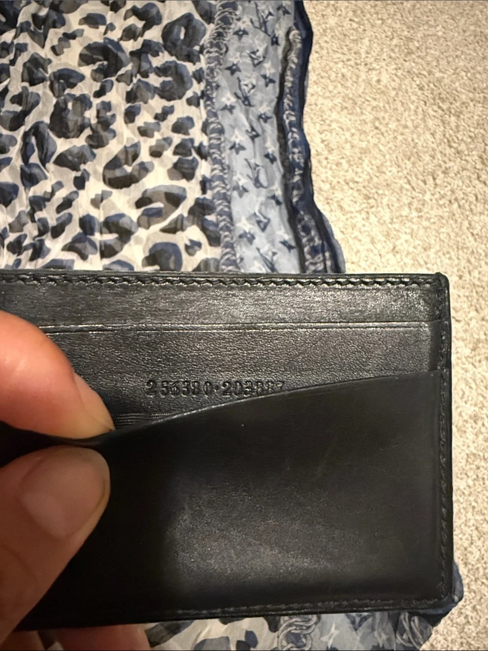 Authentic Gucci Black Leather Card Holder with Silver Logo